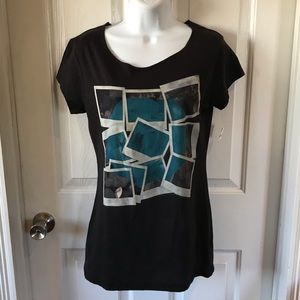 Tilly’s Women’s Graphic Tee Shirt Size Large Black Laser Cut Back NWT